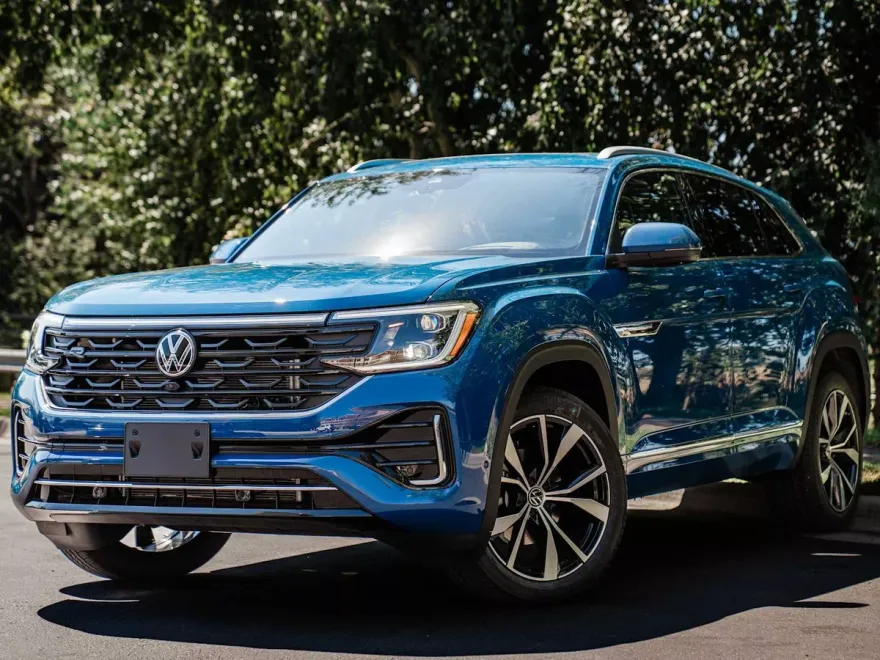 2025 Volkswagen Atlas Cross Sport SEL Premium R-Line photo 1