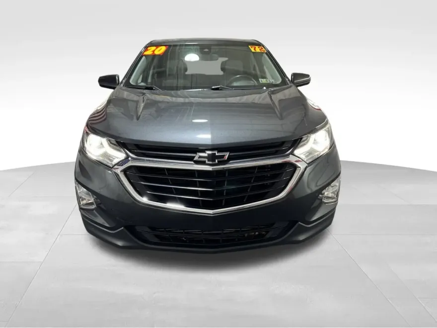 2020 Chevrolet Equinox LT photo 1