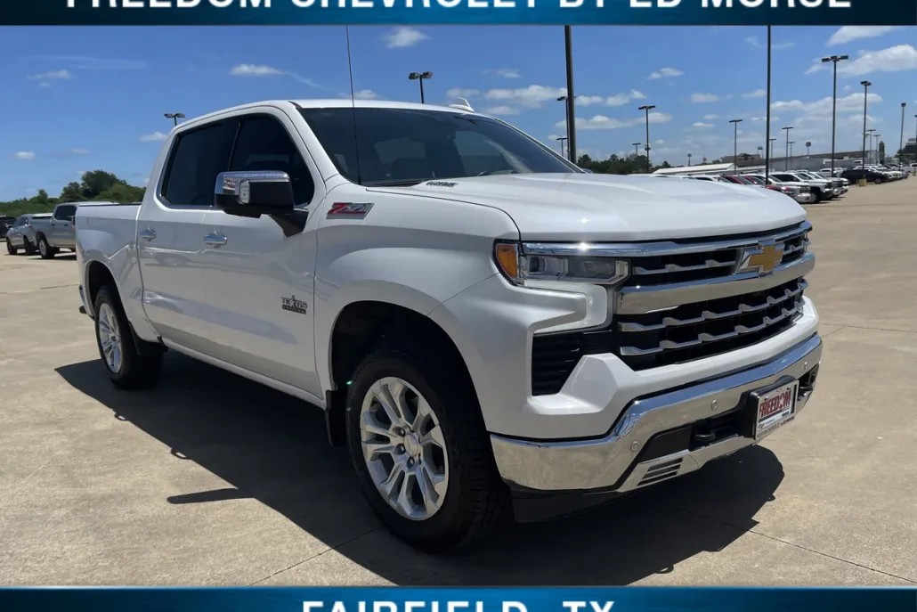 2024 Chevrolet Silverado 1500 LTZ photo 1