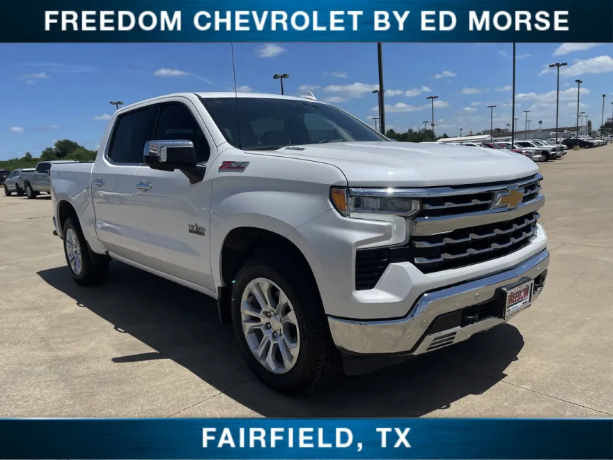 2024 Chevrolet Silverado 1500 LTZ photo 1