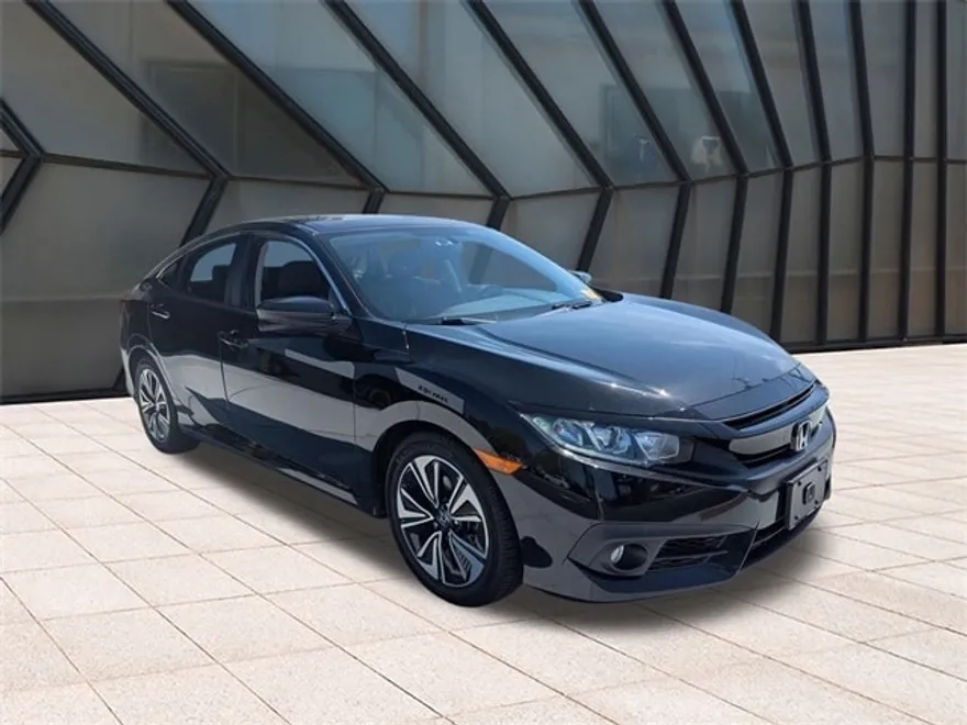 2018 Honda Civic EX-L photo 1