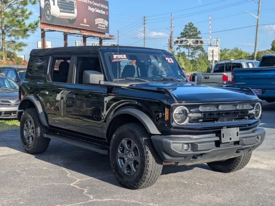 2023 Ford Bronco Big Bend photo 1