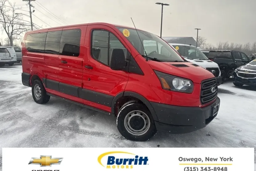 2018 Ford Transit Passenger XL photo 1