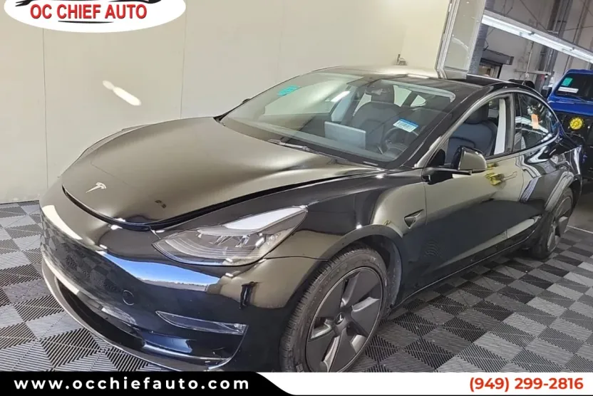 2023 Tesla Model 3 Long Range photo 1