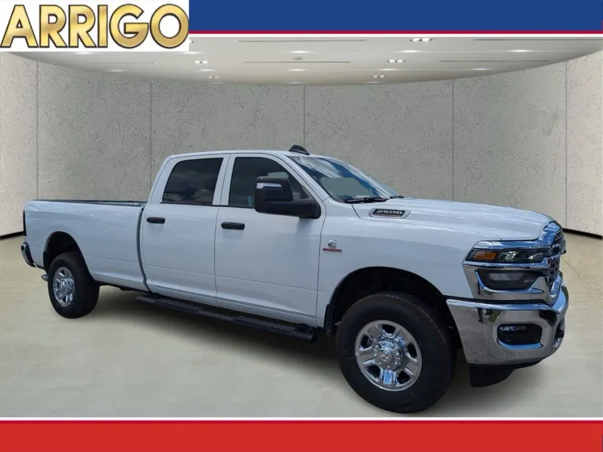 2025 Ram 2500 Tradesman photo 1