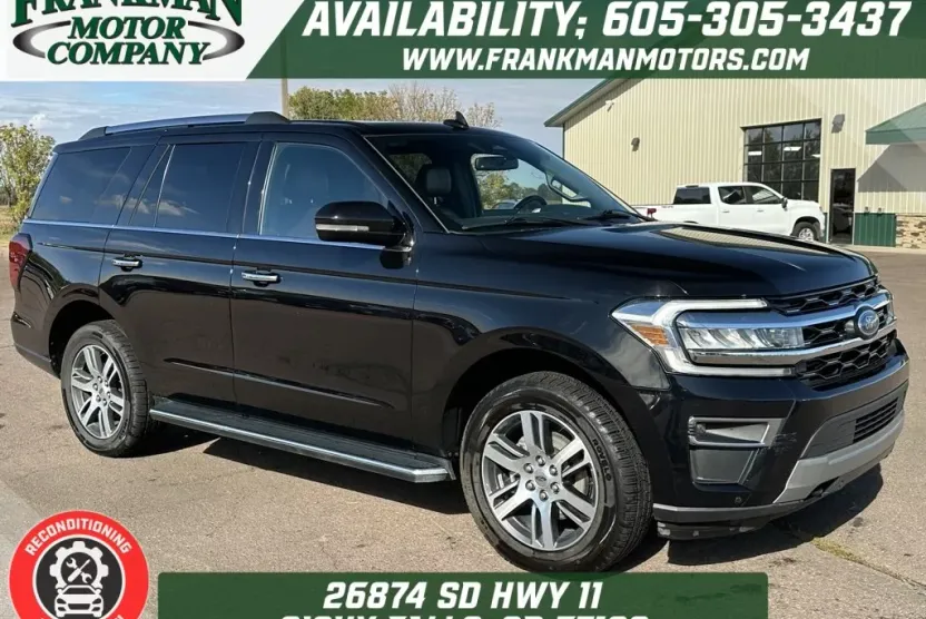 2023 Ford Expedition Limited photo 1