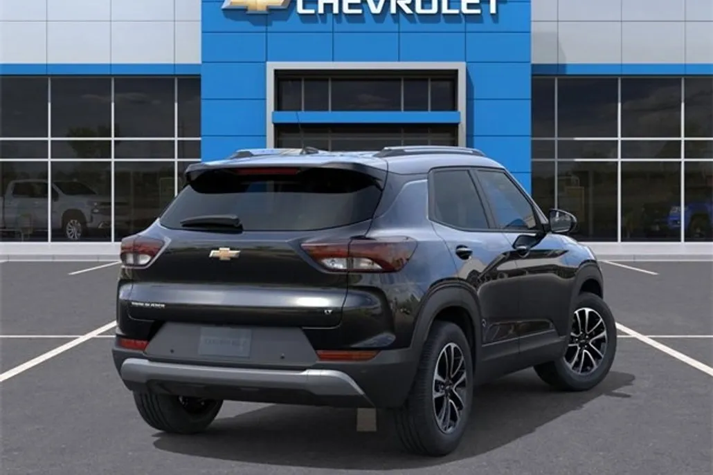 2026 Chevrolet Trailblazer LT photo 1