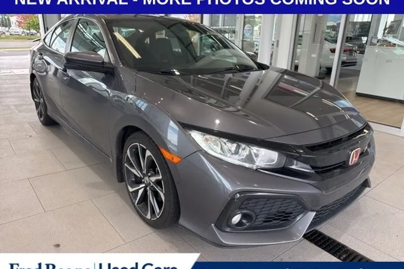 2019 Honda Civic Si photo 1