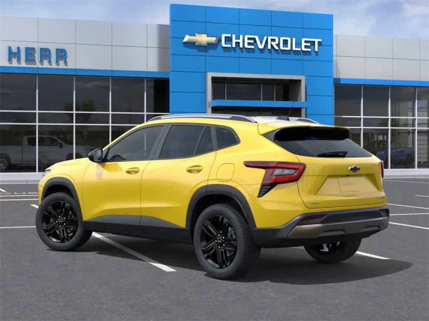 2025 Chevrolet Trax ACTIV photo 1