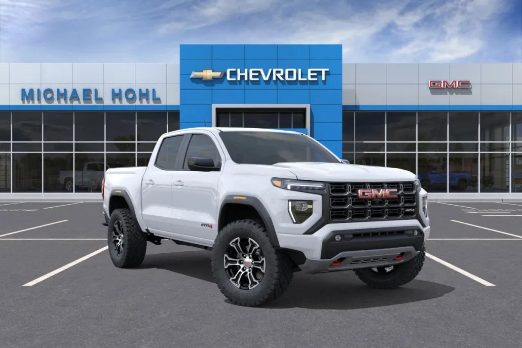 2025 Gmc Canyon AT4 photo 1