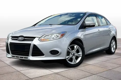 2014 Ford Focus SE photo 2