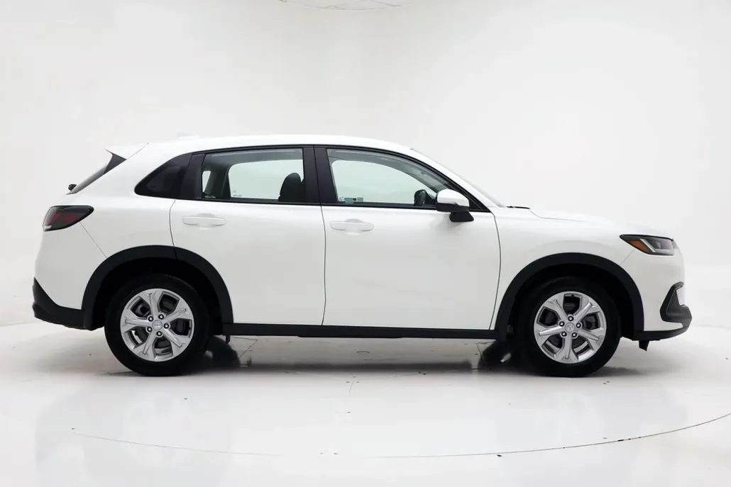 2024 Honda HR-V LX photo 1