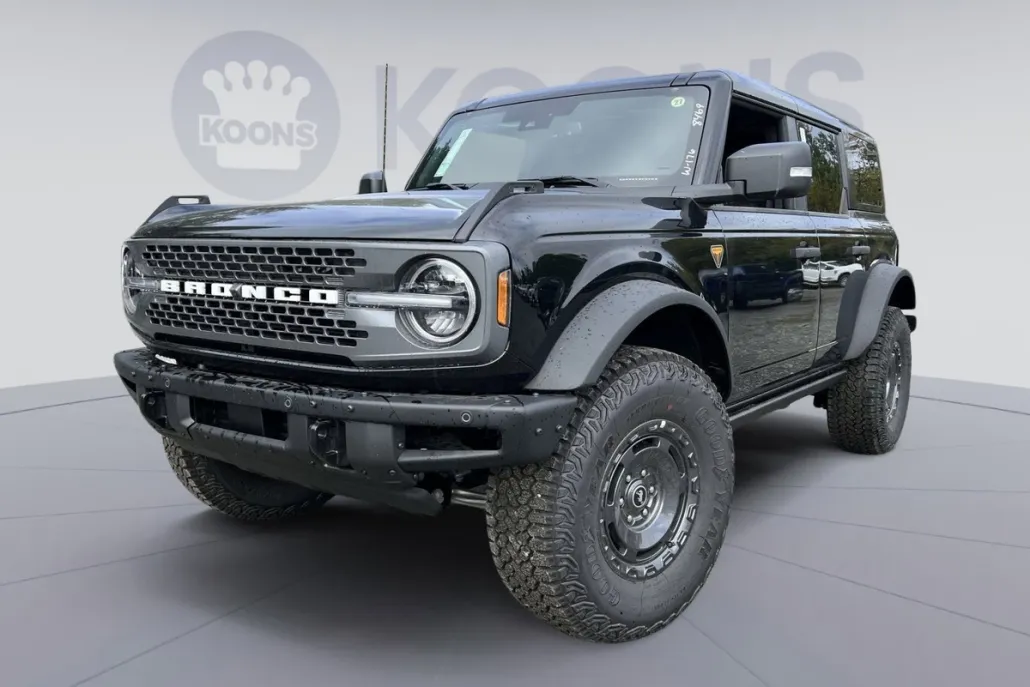 2025 Ford Bronco Badlands photo 1