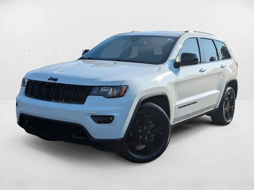 2019 Jeep Grand Cherokee Laredo Upland photo 1