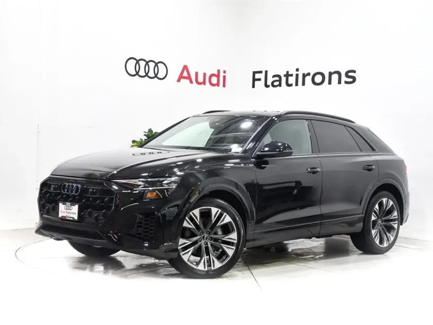 2025 Audi Q8 Prestige photo 1