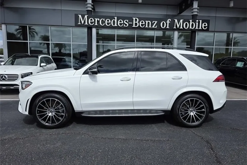 2023 Mercedes Benz GLE 450 4MATIC photo 1