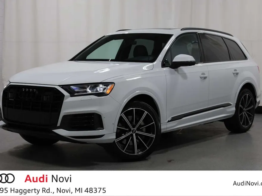 2022 Audi Q7 55 Premium Plus photo 1