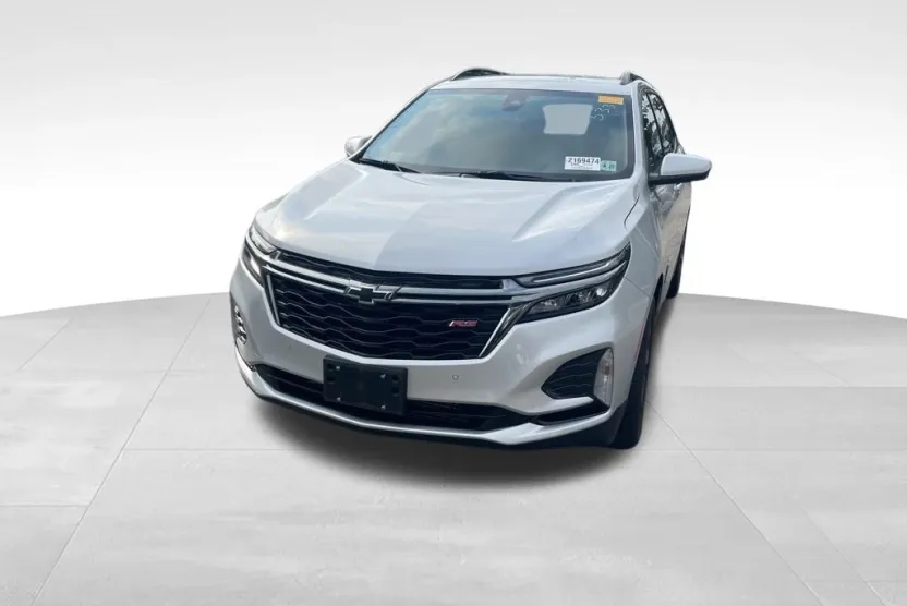 2022 Chevrolet Equinox RS photo 1
