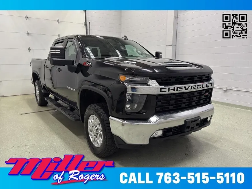 2022 Chevrolet Silverado 3500HD LT photo 1