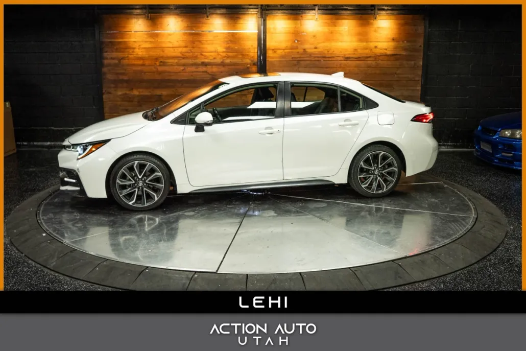 2020 Toyota Corolla XSE photo 1