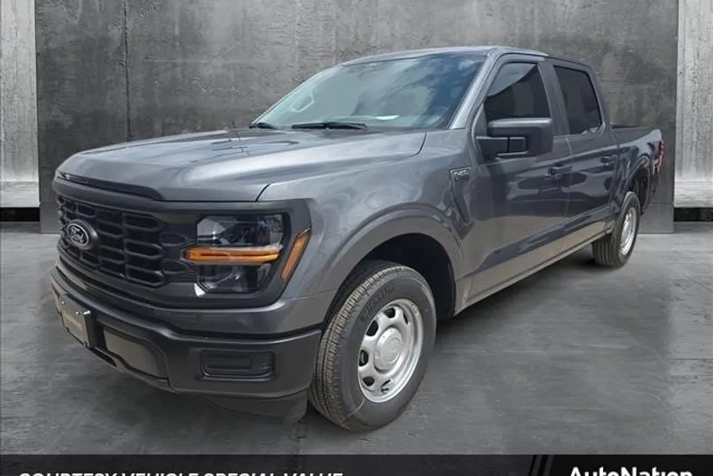 2025 Ford F-150 XL photo 1