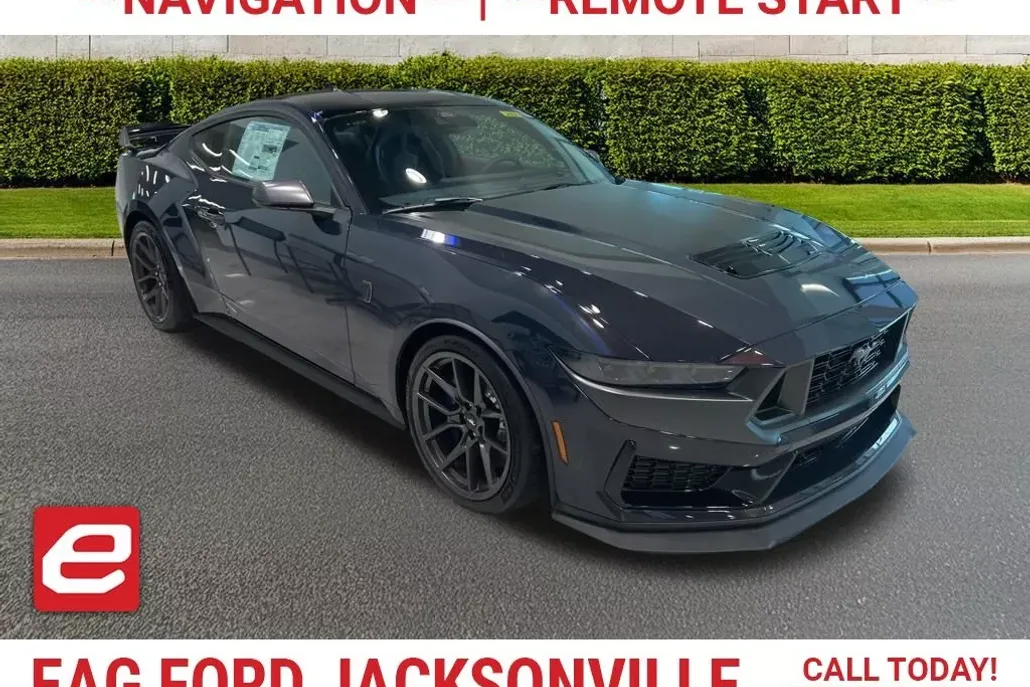 2025 Ford Mustang Dark Horse Premium photo 1
