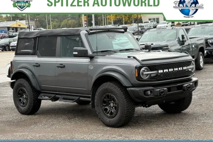 2023 Ford Bronco Wildtrak photo 1