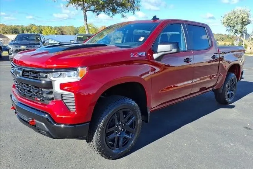 2026 Chevrolet Silverado 1500 LT Trail Boss photo 1