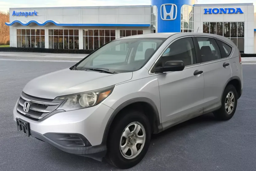 2013 Honda CR-V LX photo 1