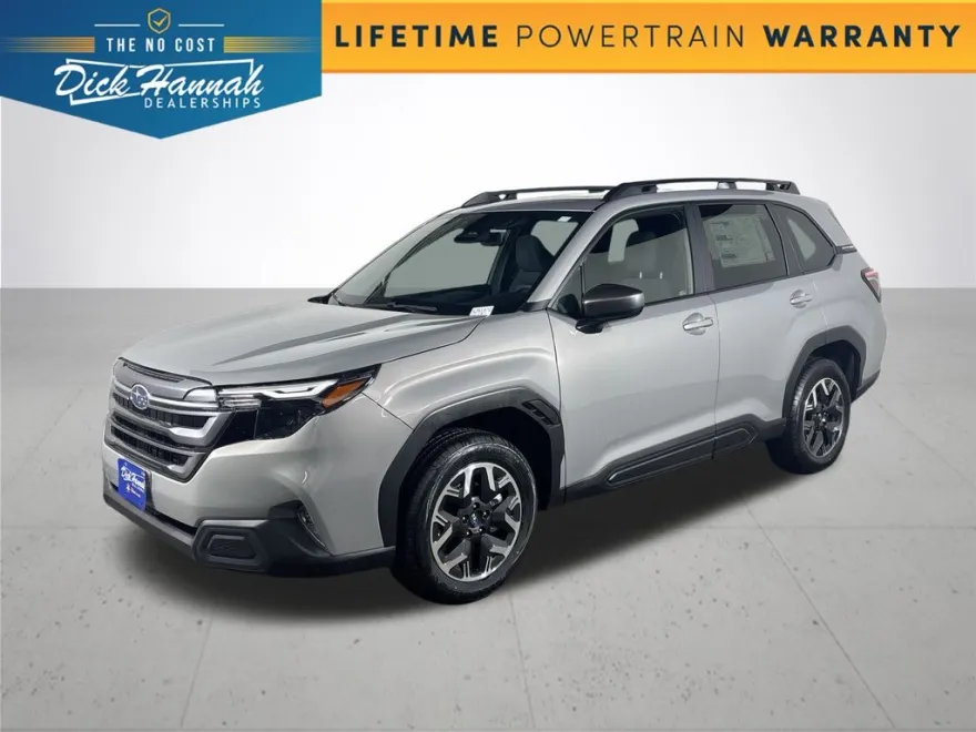 2025 Subaru Forester Premium photo 1