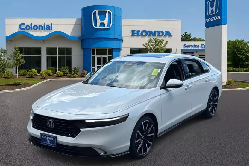 2025 Honda Accord Hybrid Touring photo 1