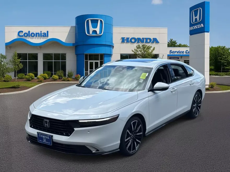 2025 Honda Accord Hybrid Touring photo 1