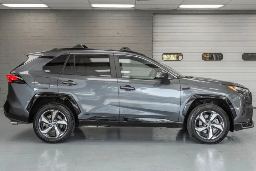2024 Toyota RAV4 Prime SE photo 1