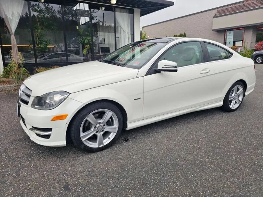 2012 Mercedes Benz C 250 Coupe photo 1