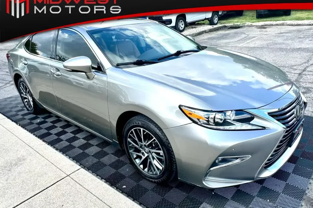 2017 Lexus ES 350 photo 1