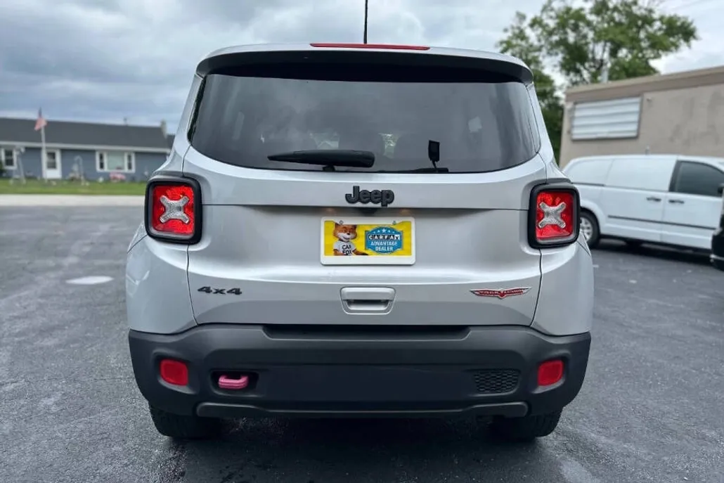2018 Jeep Renegade Trailhawk photo 1