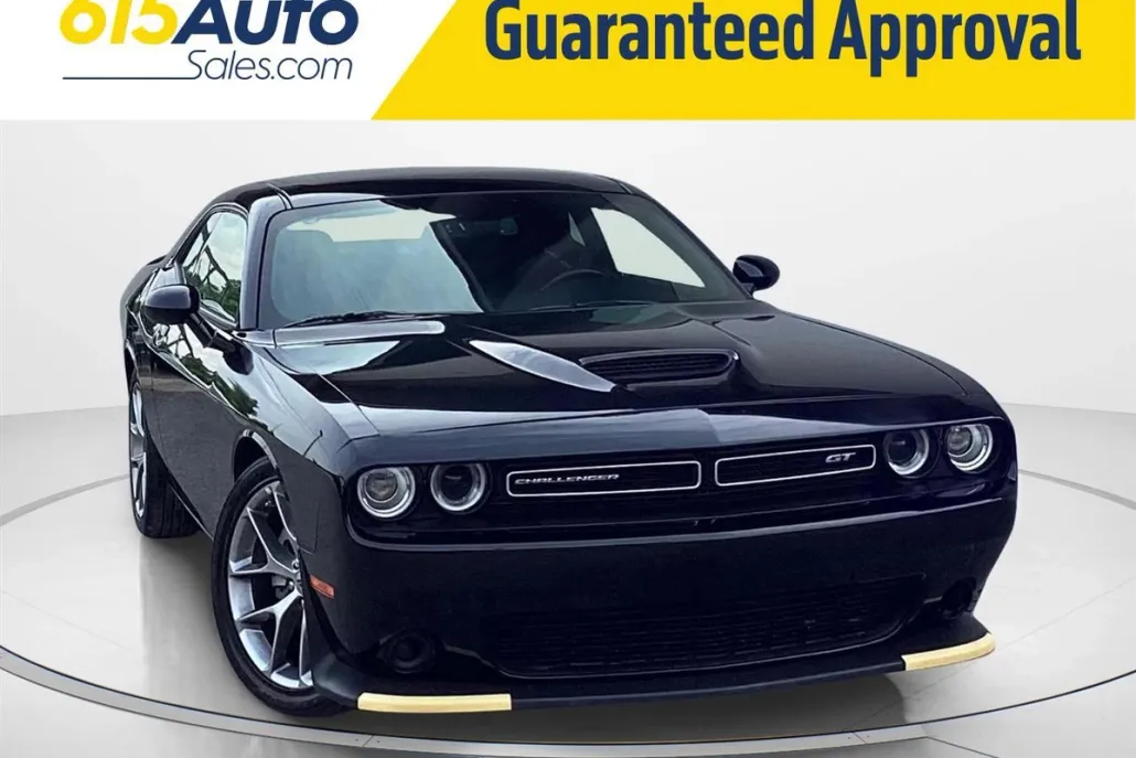 2023 Dodge Challenger GT photo 1