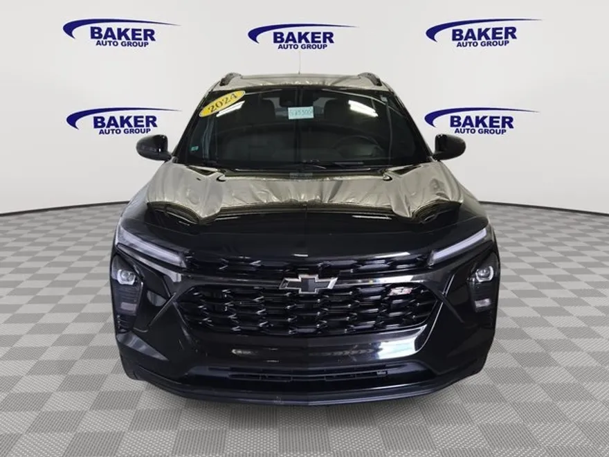 2024 Chevrolet Trax photo 1