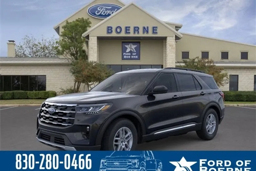 2025 Ford Explorer photo 1