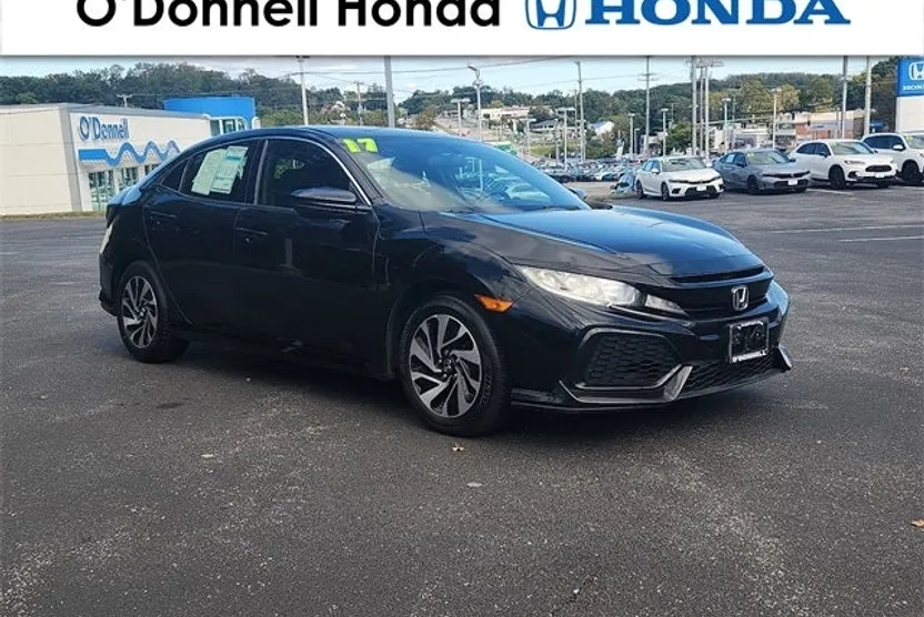 2017 Honda Civic LX photo 1