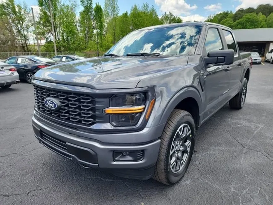 2025 Ford F-150 STX photo 1