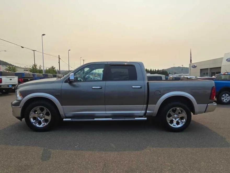 2012 Ram 1500 Laramie photo 1