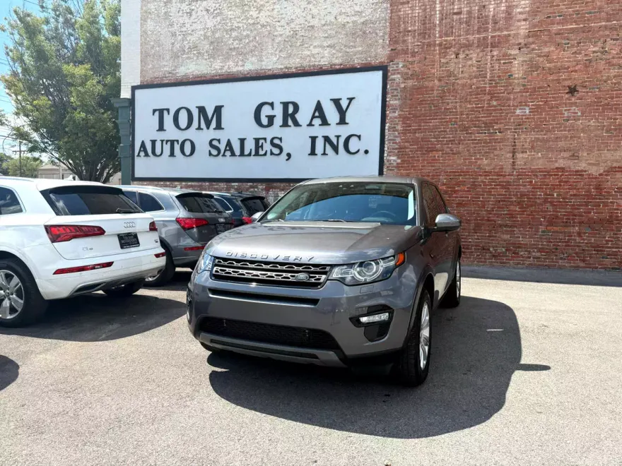 2016 Land Rover Discovery Sport SE photo 1