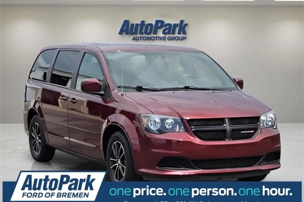 2017 Dodge Grand Caravan SE photo 1