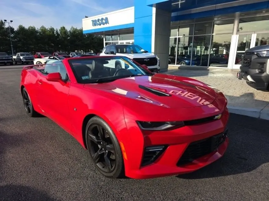 2018 Chevrolet Camaro SS photo 1