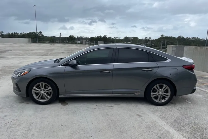2018 Hyundai Sonata Sport photo 1