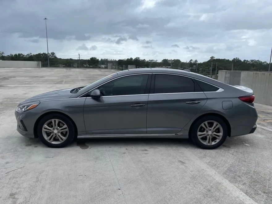 2018 Hyundai Sonata Sport photo 1