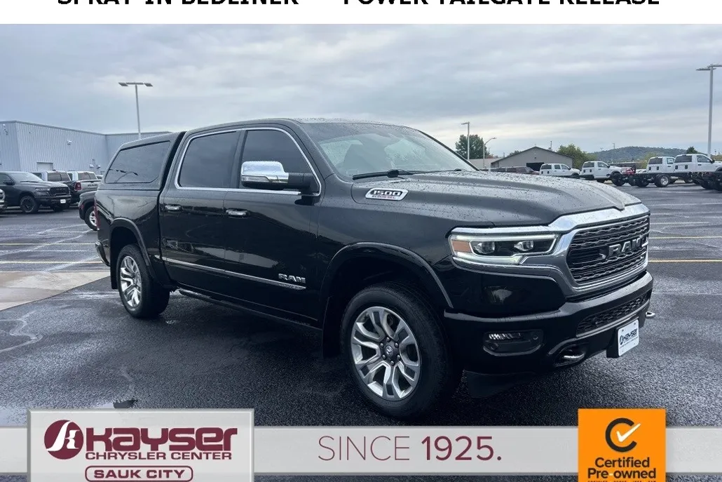 2022 Ram 1500 Limited photo 1