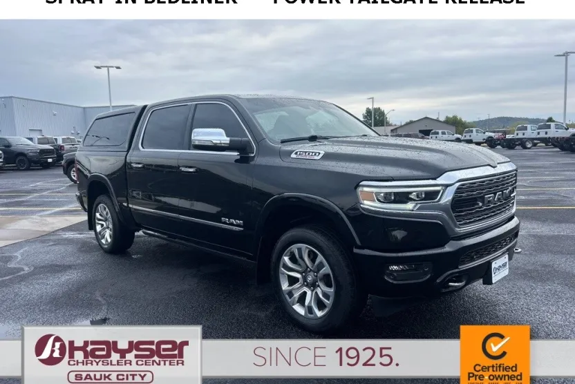 2022 Ram 1500 Limited photo 1