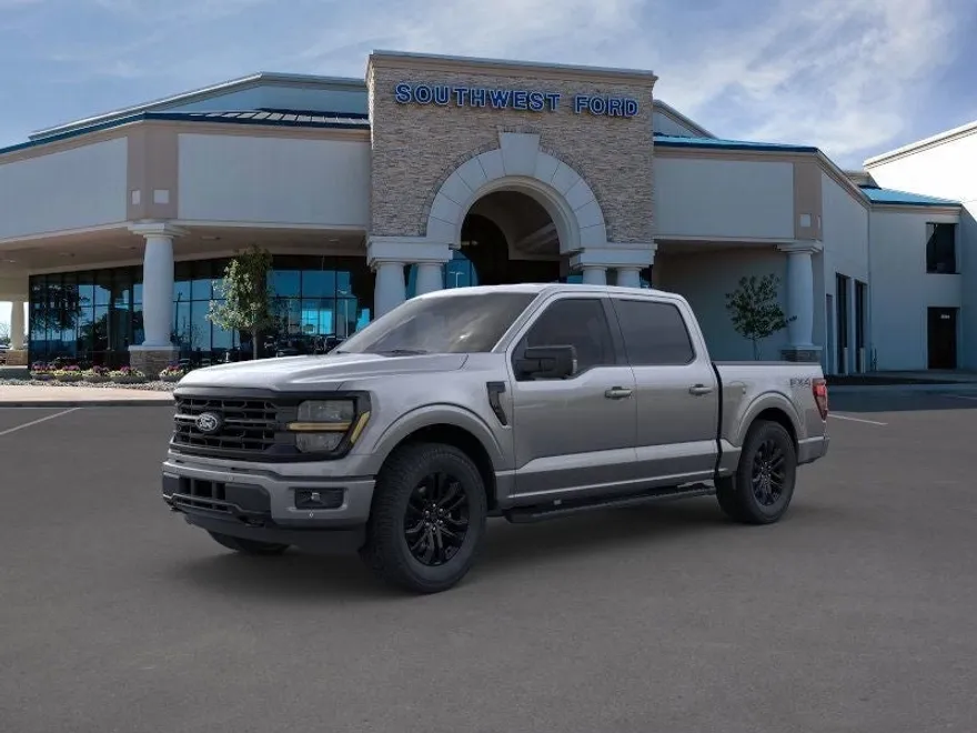 2025 Ford F-150 XLT photo 1
